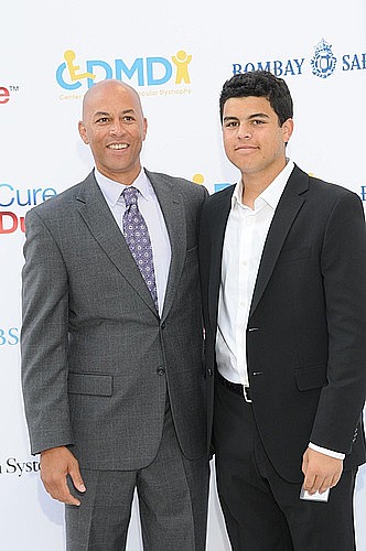 Cure Duchenne event, Sony Studios 052 1062x1600.jpg